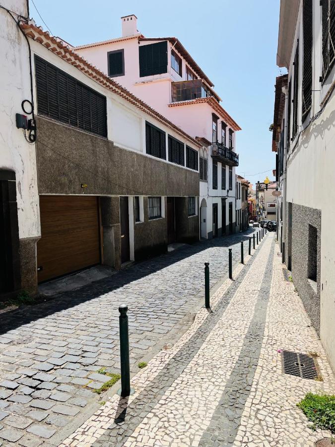 Lovely 2-Bedroom Rental Unit In Historic Funchal Dış mekan fotoğraf